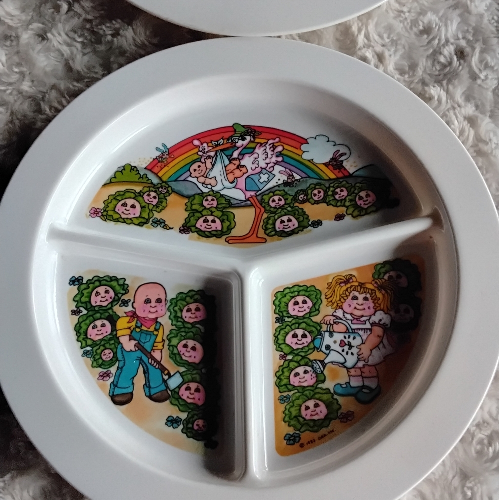 Lot of 2 vintage 1983 Cabbage Patch Kids Melamine Plates With Dividers